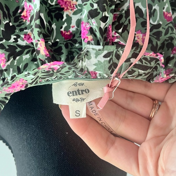 NEW Entro Green/Orchid Floral Maxi Dress Sz Small Flowy - Picture 6 of 7